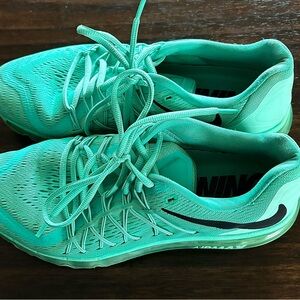 Nike Air Max Women’s Turquoise Running Shoes